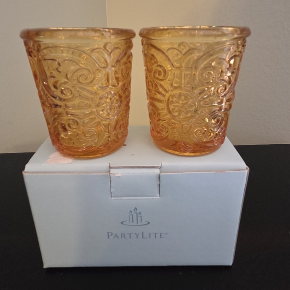 Retired Partylite Rustic Villa Amber Glass Votive Set of 2 Candle Holders VTG - Picture 2 of 5